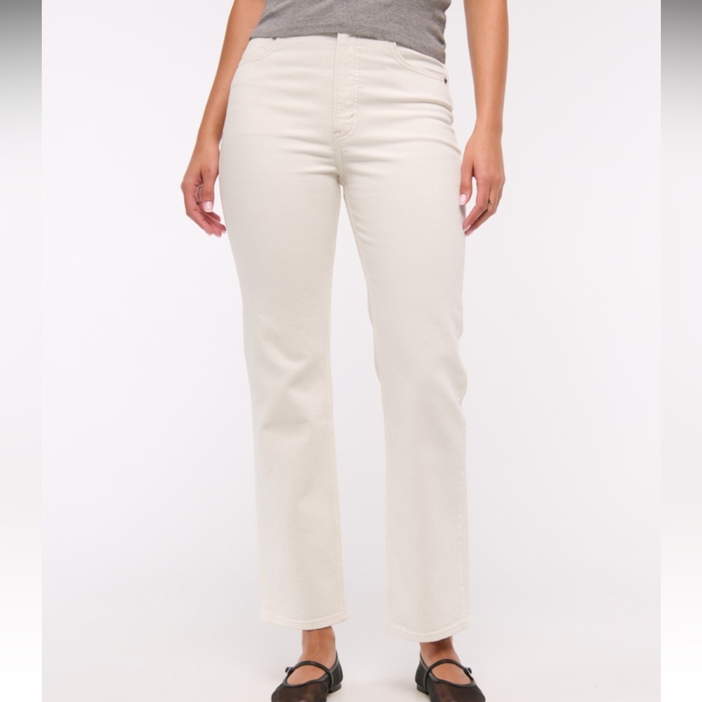 Cream Ultra High Rise Ankle Straight Jean 24S